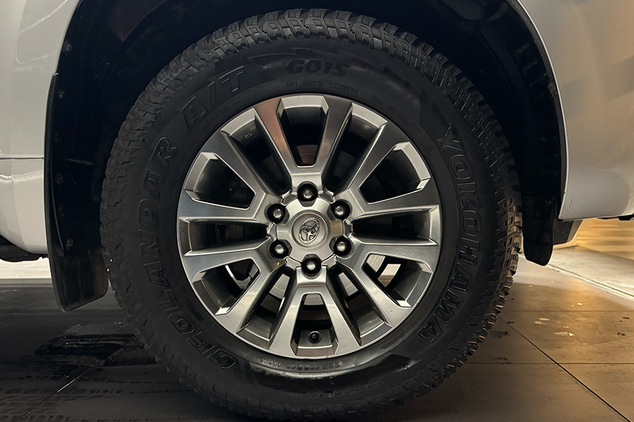 TOYOTA LAND CRUISER PRADO VX 